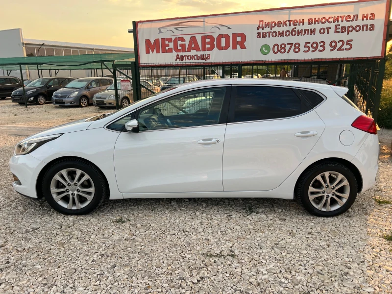 Kia Ceed 1.6CRDi/128p.s-New model/Navi!!!!, снимка 7 - Автомобили и джипове - 51396760