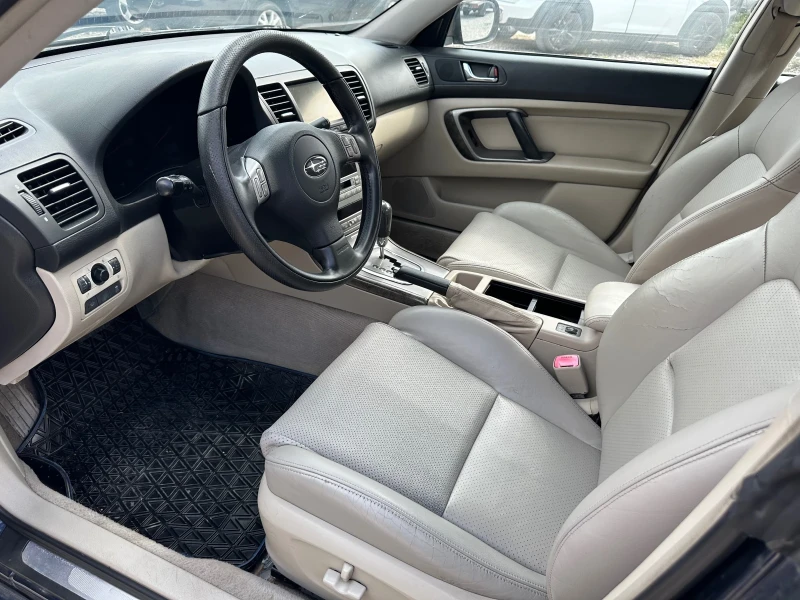 Subaru Legacy 3.0i АВТОМАТ!!!, снимка 7 - Автомобили и джипове - 51677068
