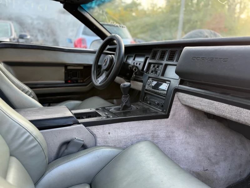 Chevrolet Corvette 5.7I Налична в България , снимка 13 - Автомобили и джипове - 52497275