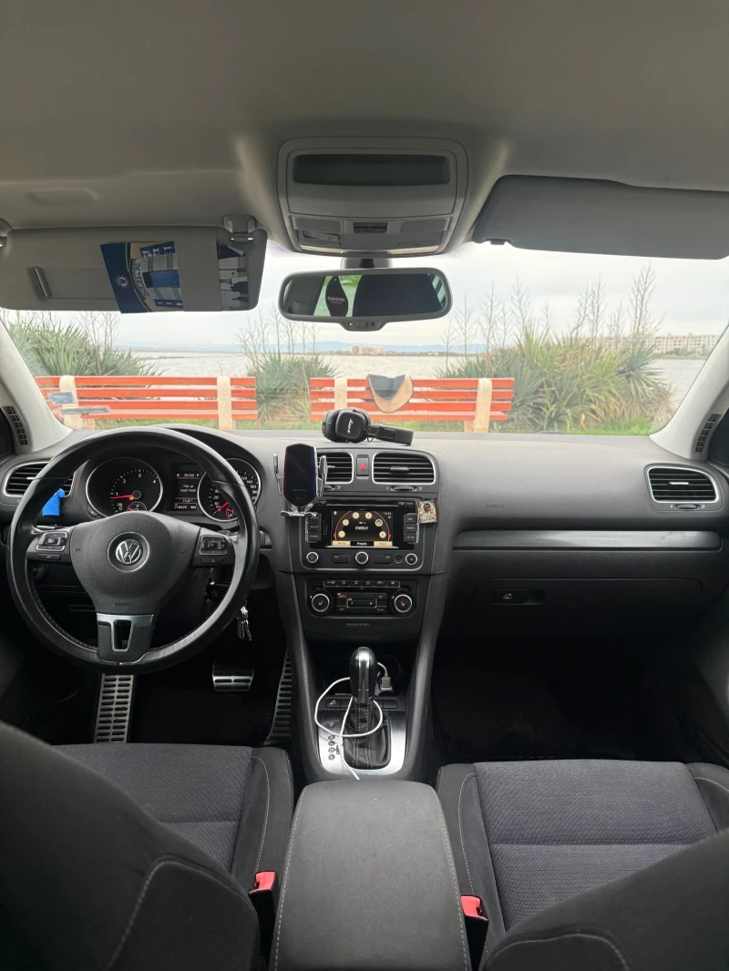 VW Golf 2.0 TDI , снимка 8 - Автомобили и джипове - 52311003