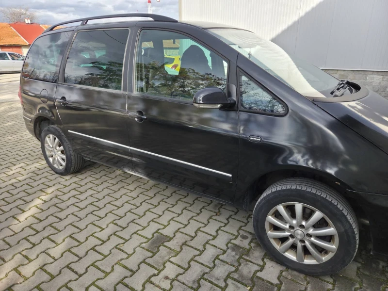 VW Sharan 1.9TDI, снимка 5 - Автомобили и джипове - 52526638