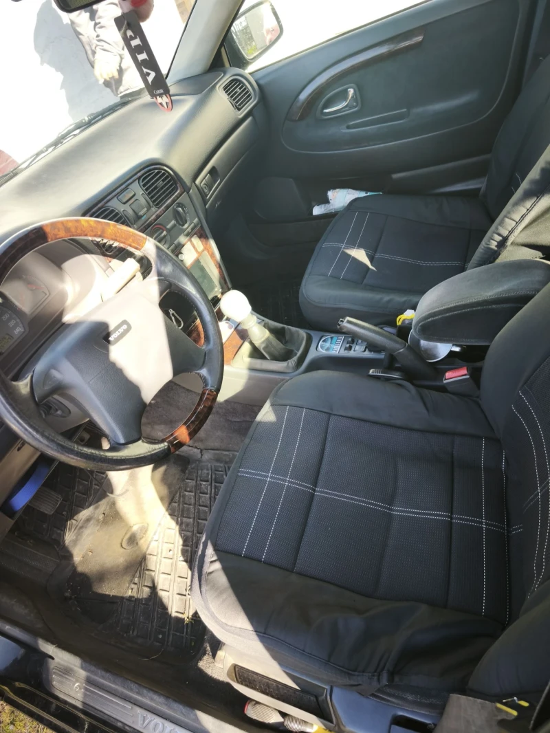 Volvo V40 1.9 diesel, снимка 6 - Автомобили и джипове - 53085277