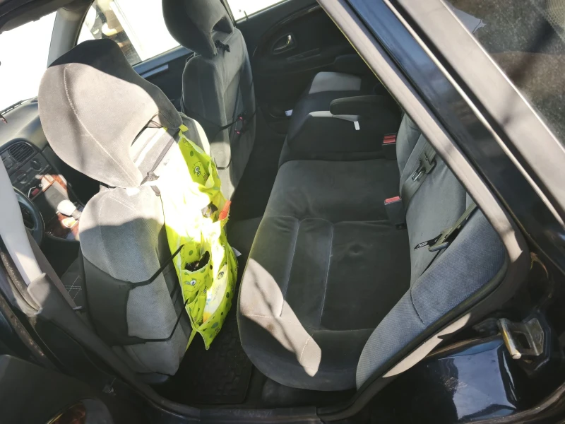 Volvo V40 1.9 diesel, снимка 3 - Автомобили и джипове - 53085277