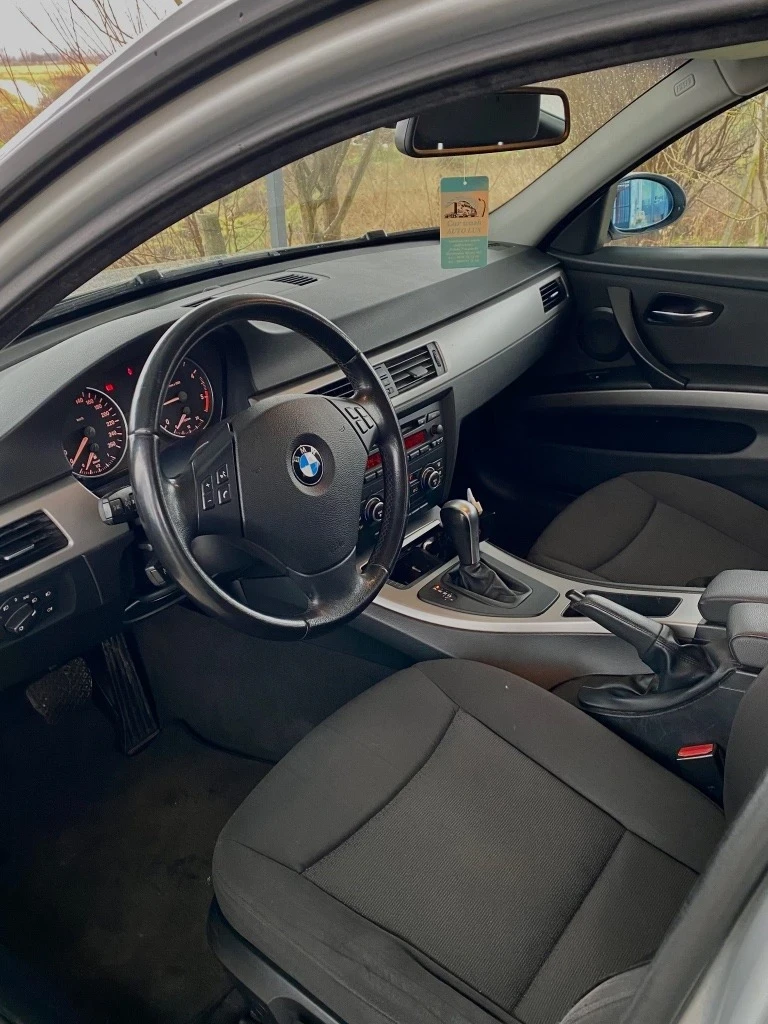 BMW 320 Bmw E91 320d, снимка 9 - Автомобили и джипове - 48370457