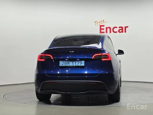 Tesla Model Y RWD, снимка 4 - Автомобили и джипове - 55564768