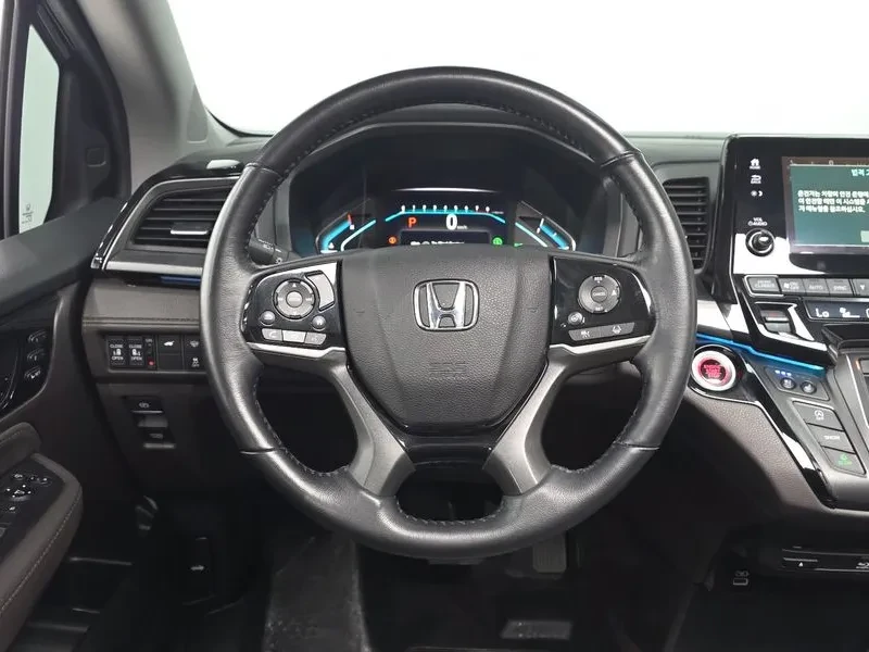 Honda Odyssey 3.5 5Th Generation, снимка 11 - Автомобили и джипове - 55843142