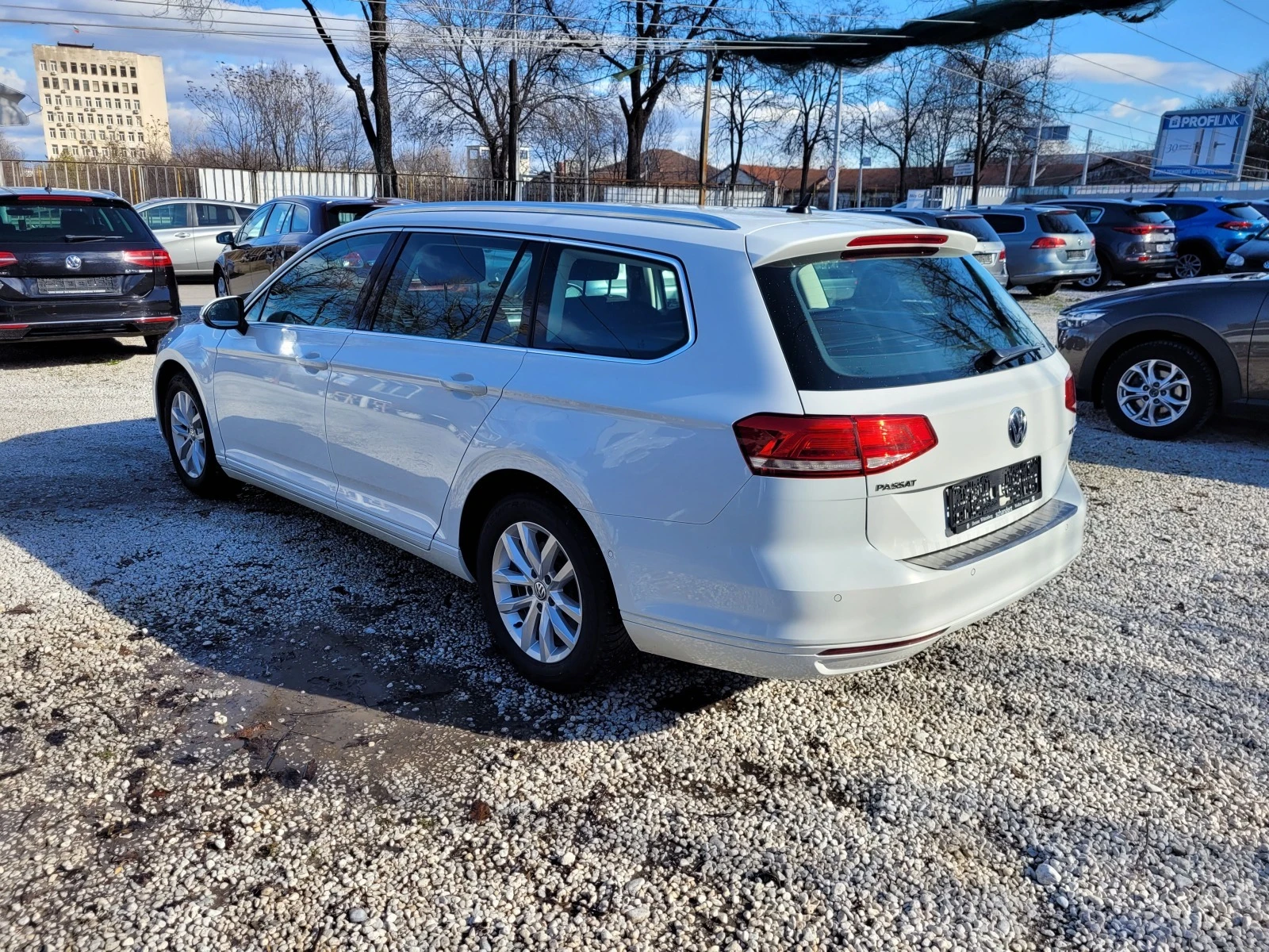 VW Passat 1.6 TDI - изображение 4