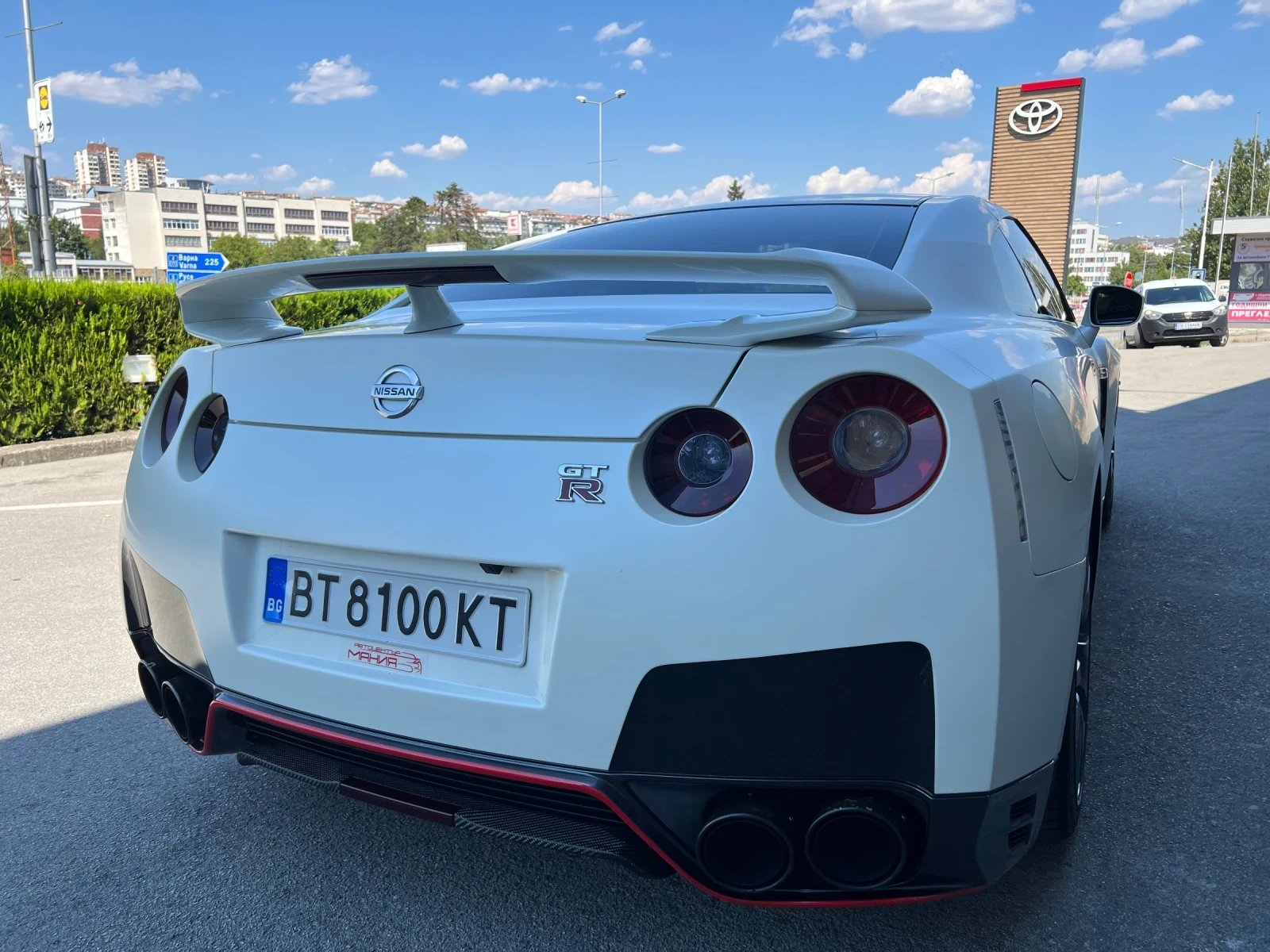 Nissan Gt-r 3.8 V6 AWD - изображение 4