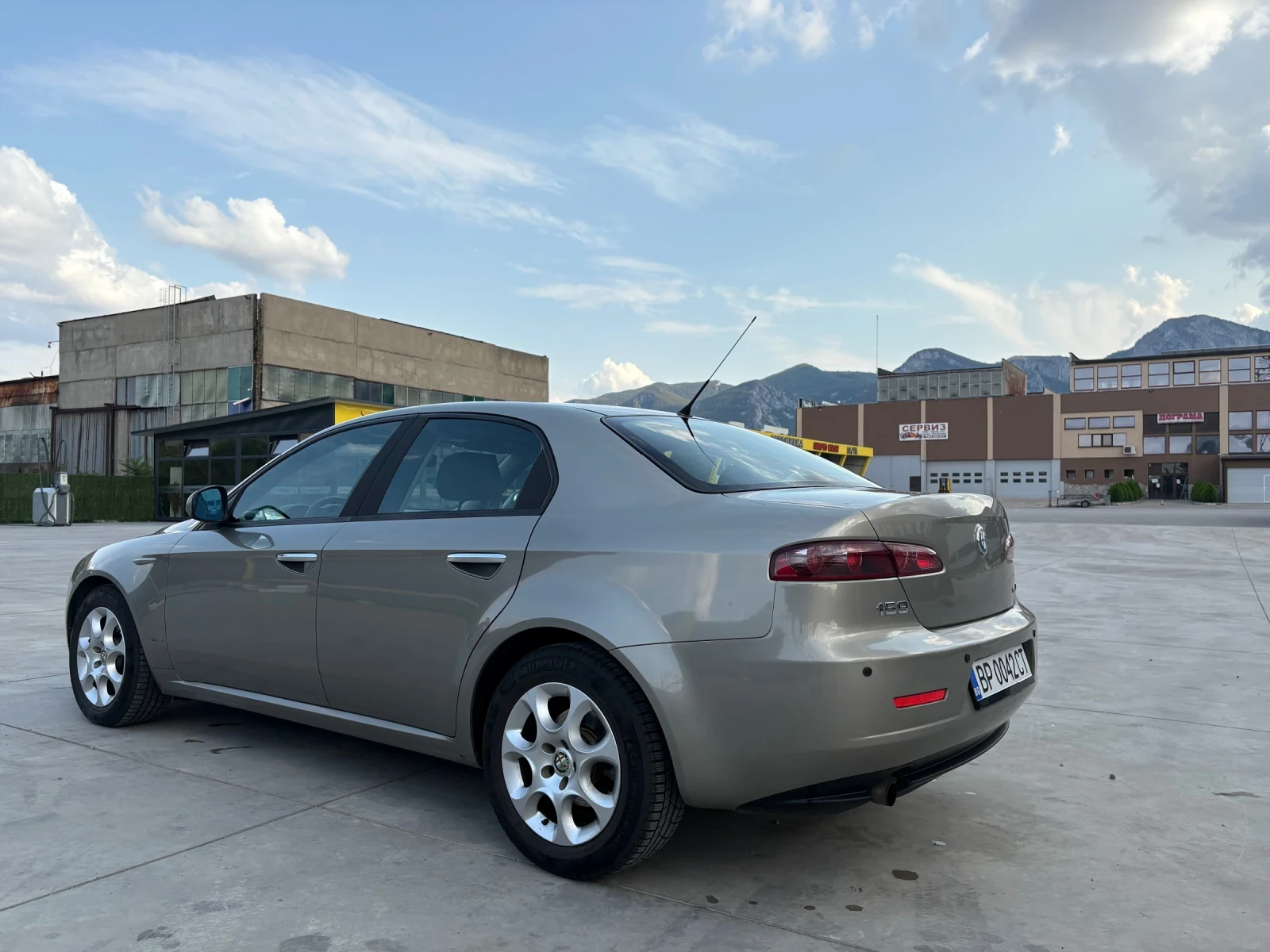 Alfa Romeo 159 1.9JTD - изображение 7