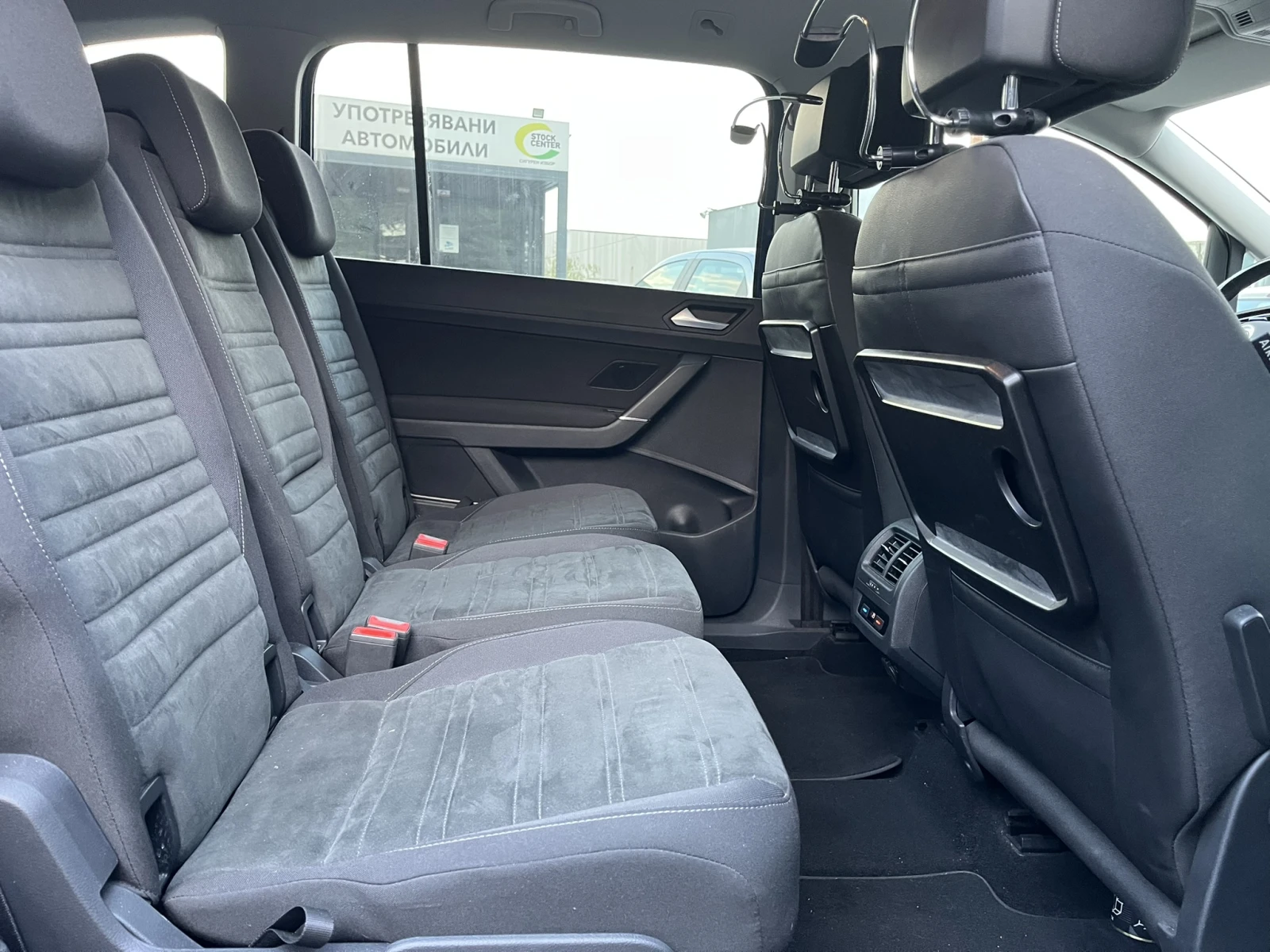 VW Touran 2.0 TDI 150 к.с DSG6 - изображение 10