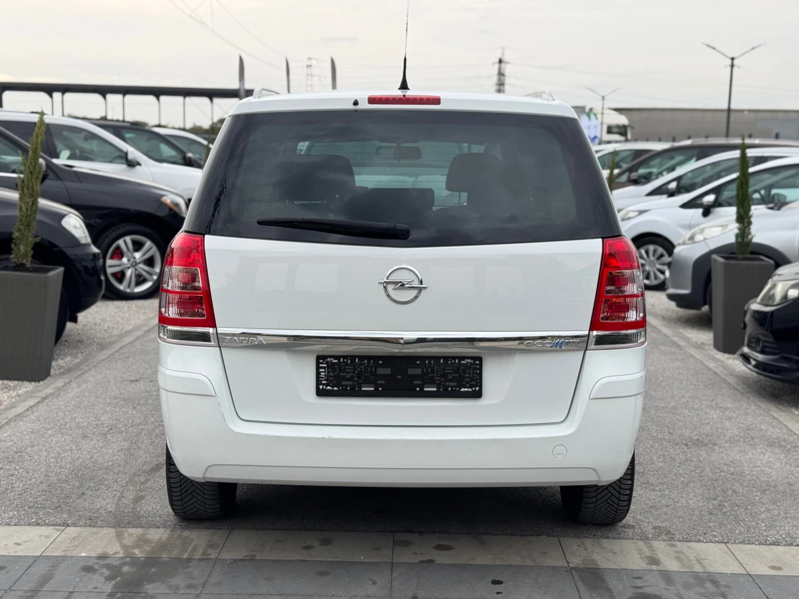 Opel Zafira 1.6i TURBO - изображение 6