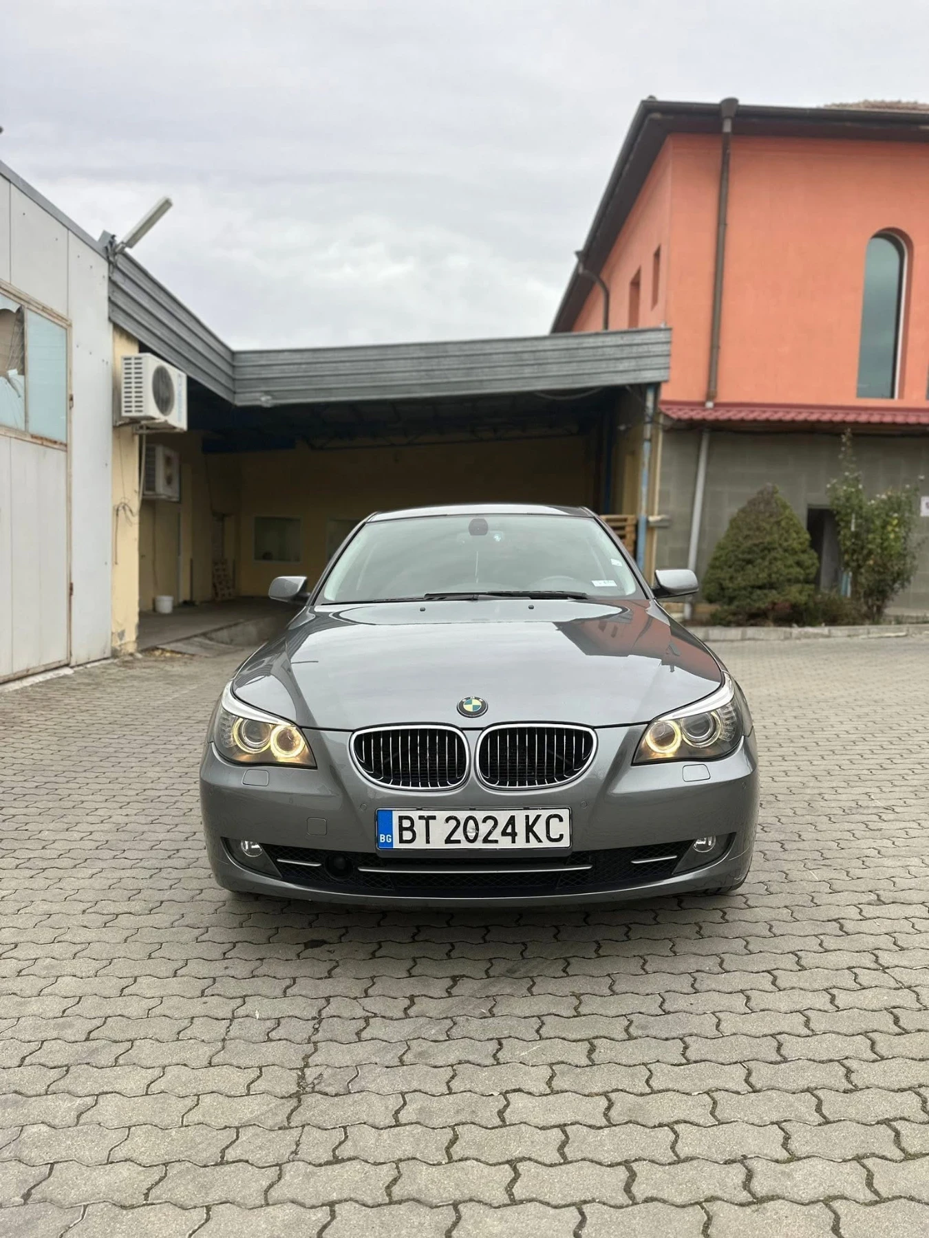 BMW 530 FACE 235 k.c. 4x4 лизинг - изображение 2