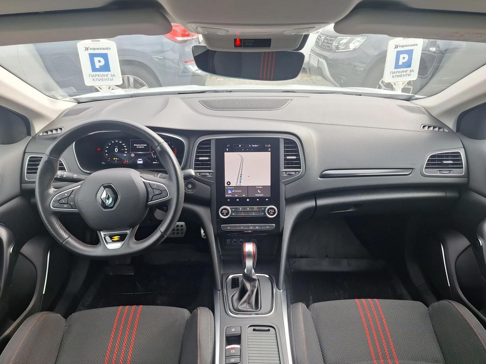 Renault Megane 1.3TCe/160к.с/EDC7/R.S. Line - изображение 9