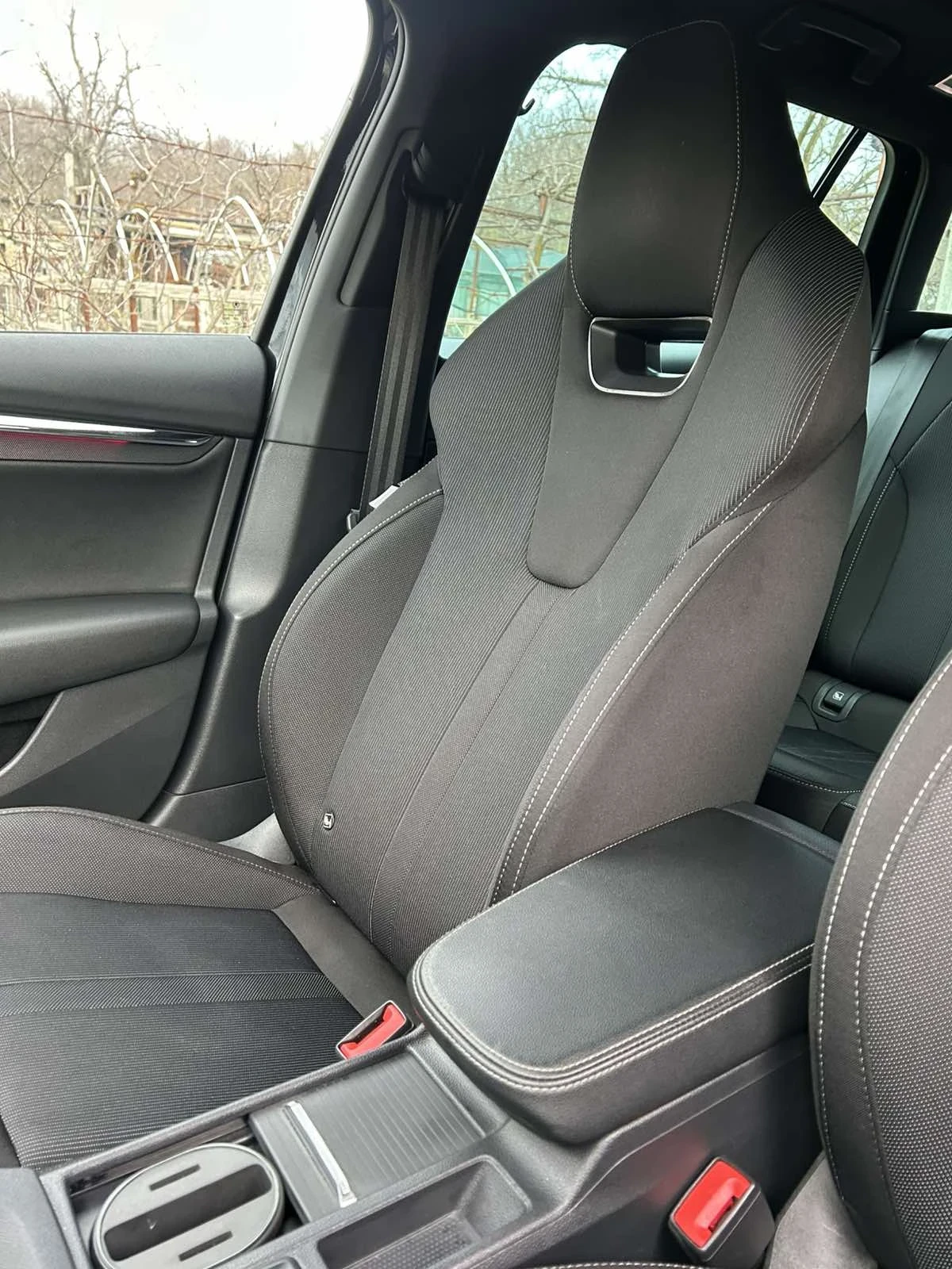 Skoda Octavia 2.0tdi 150 dsg led matrix pano Canton | Mobile.bg � ����������� 13