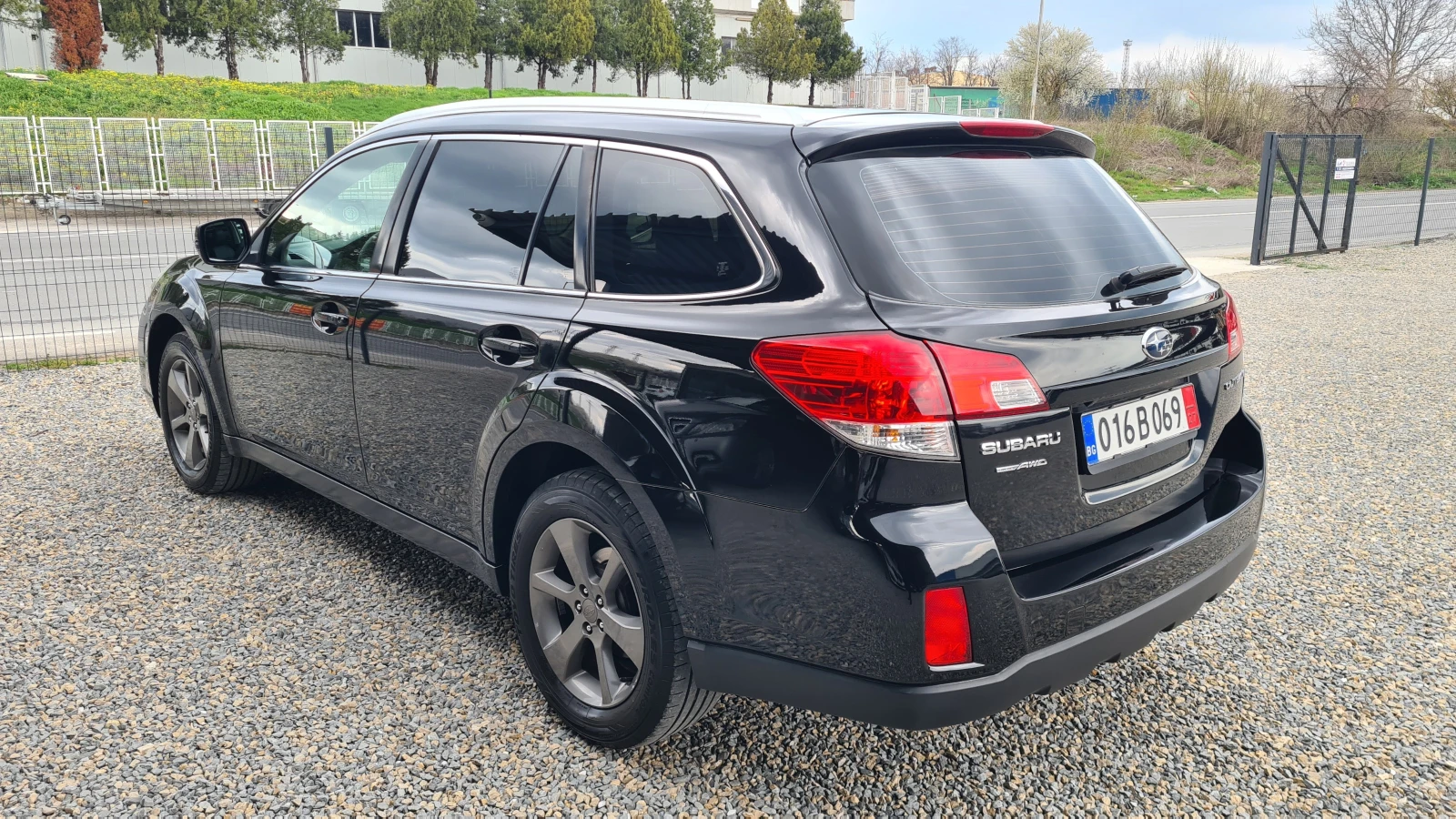 Subaru Outback SWISS | Mobile.bg � ����������� 12
