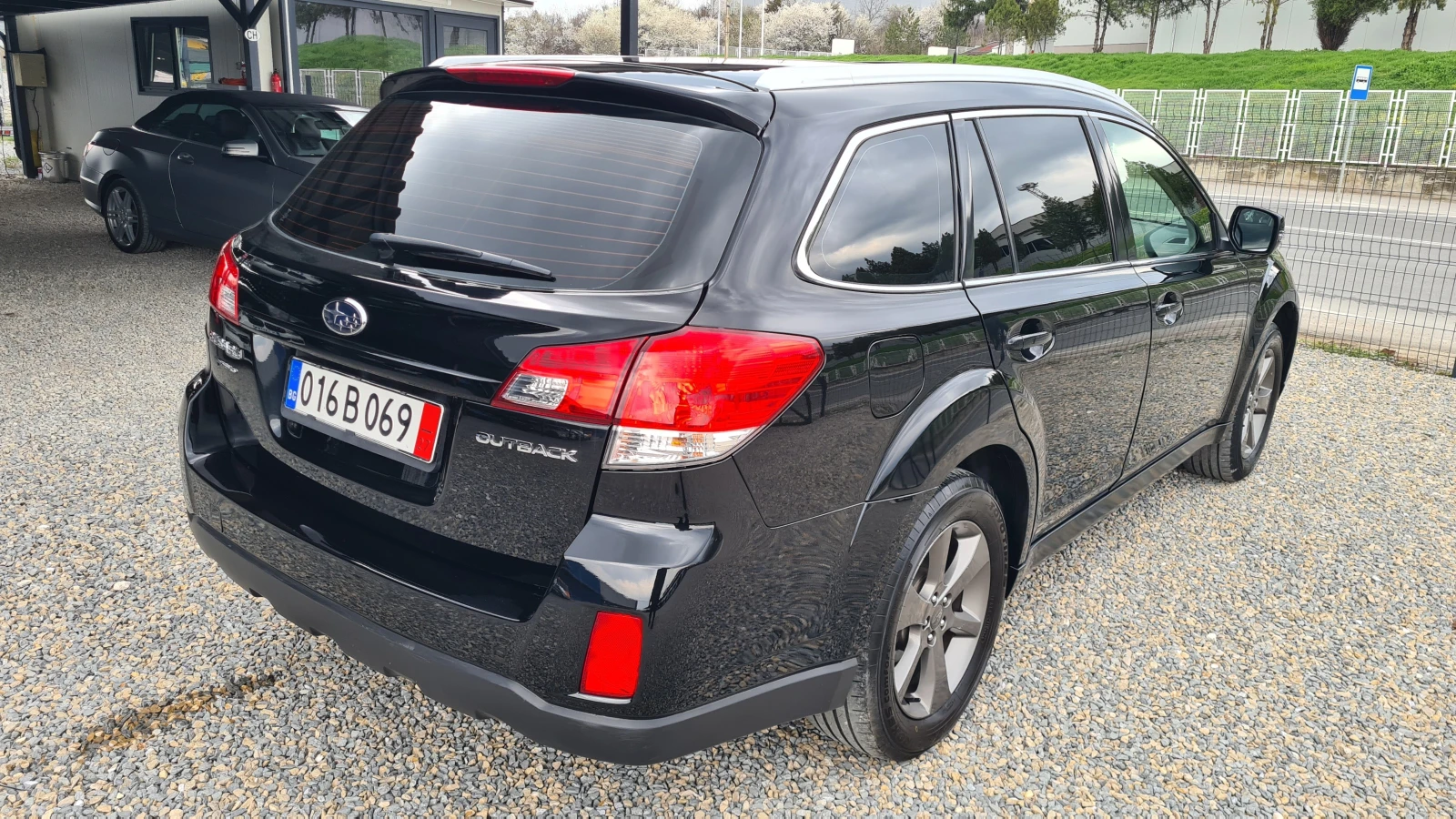 Subaru Outback SWISS | Mobile.bg � ����������� 14
