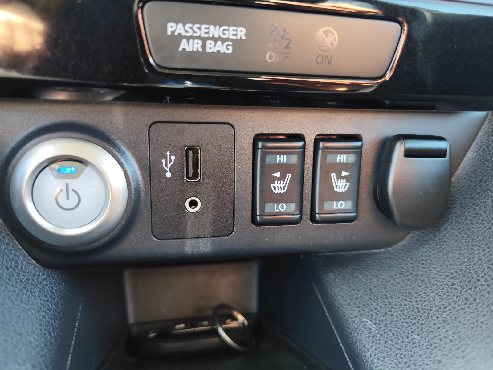 Nissan Leaf  40KWh* 150k.c.* АВТОМАТИК* LED* NAVI* CAMERA 360* , снимка 11 - Автомобили и джипове - 54303033