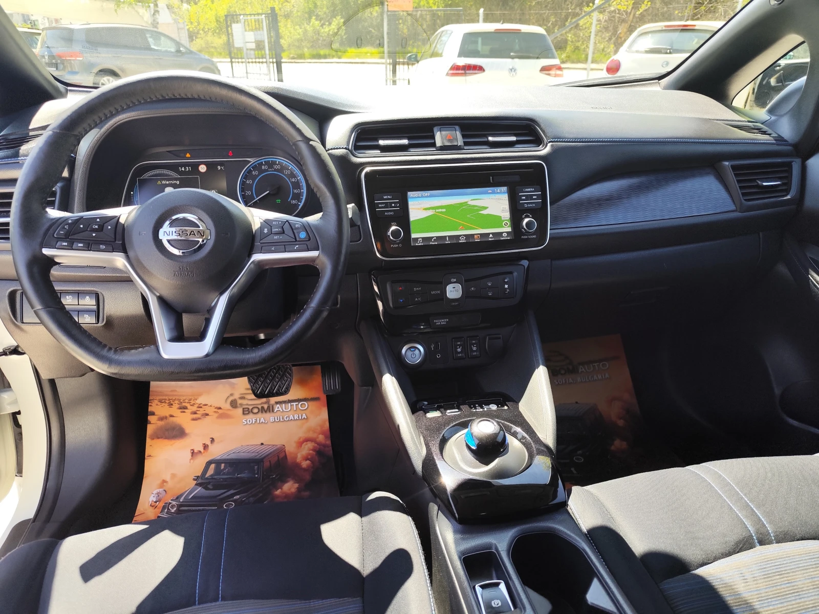 Nissan Leaf  40KWh* 150k.c.* АВТОМАТИК* LED* NAVI* CAMERA 360* , снимка 8 - Автомобили и джипове - 54303033