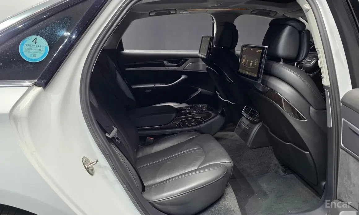 Audi A8 Long* Matrix* ACC * 4Zone ОБДУХВАНЕ/ПОДГРЕВ/АС * H, снимка 11 - Автомобили и джипове - 54345821