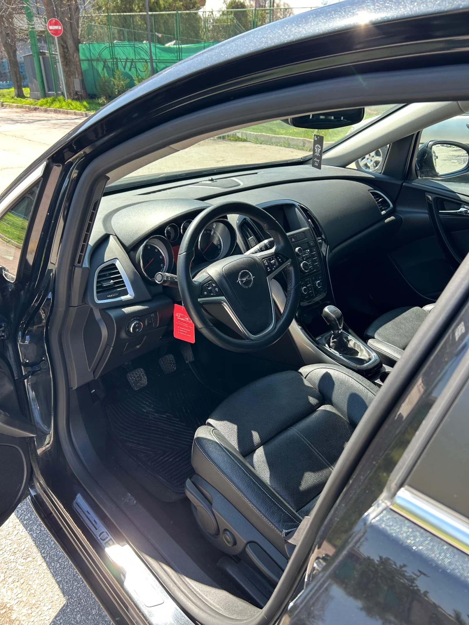 Opel Astra, снимка 8 - Автомобили и джипове - 54346930