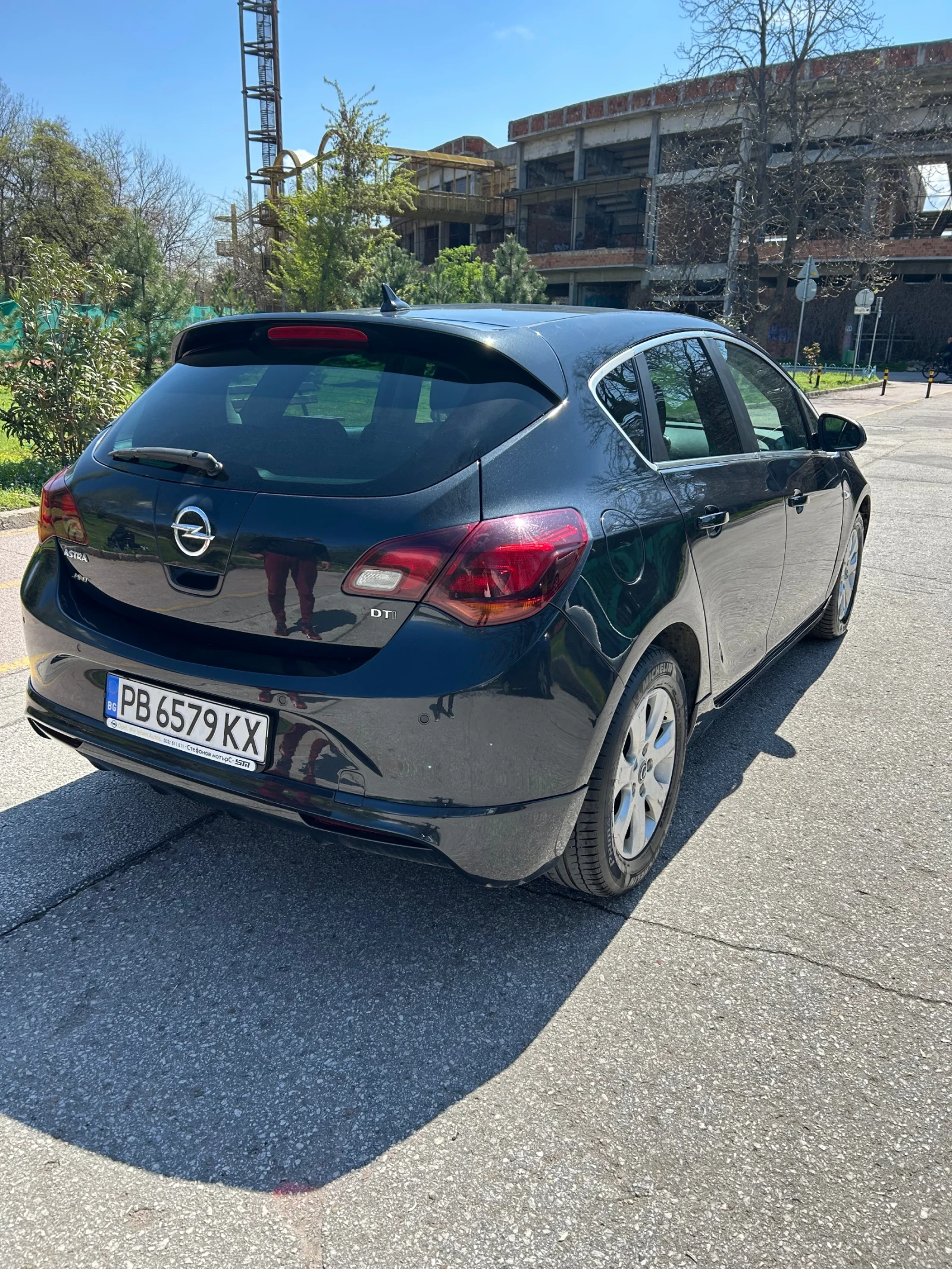 Opel Astra, снимка 6 - Автомобили и джипове - 54346930