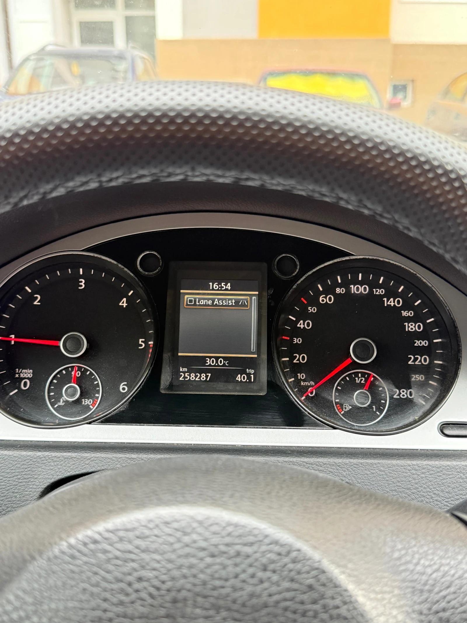 VW CC  2.0 TDI 140, снимка 12 - Автомобили и джипове - 55151203