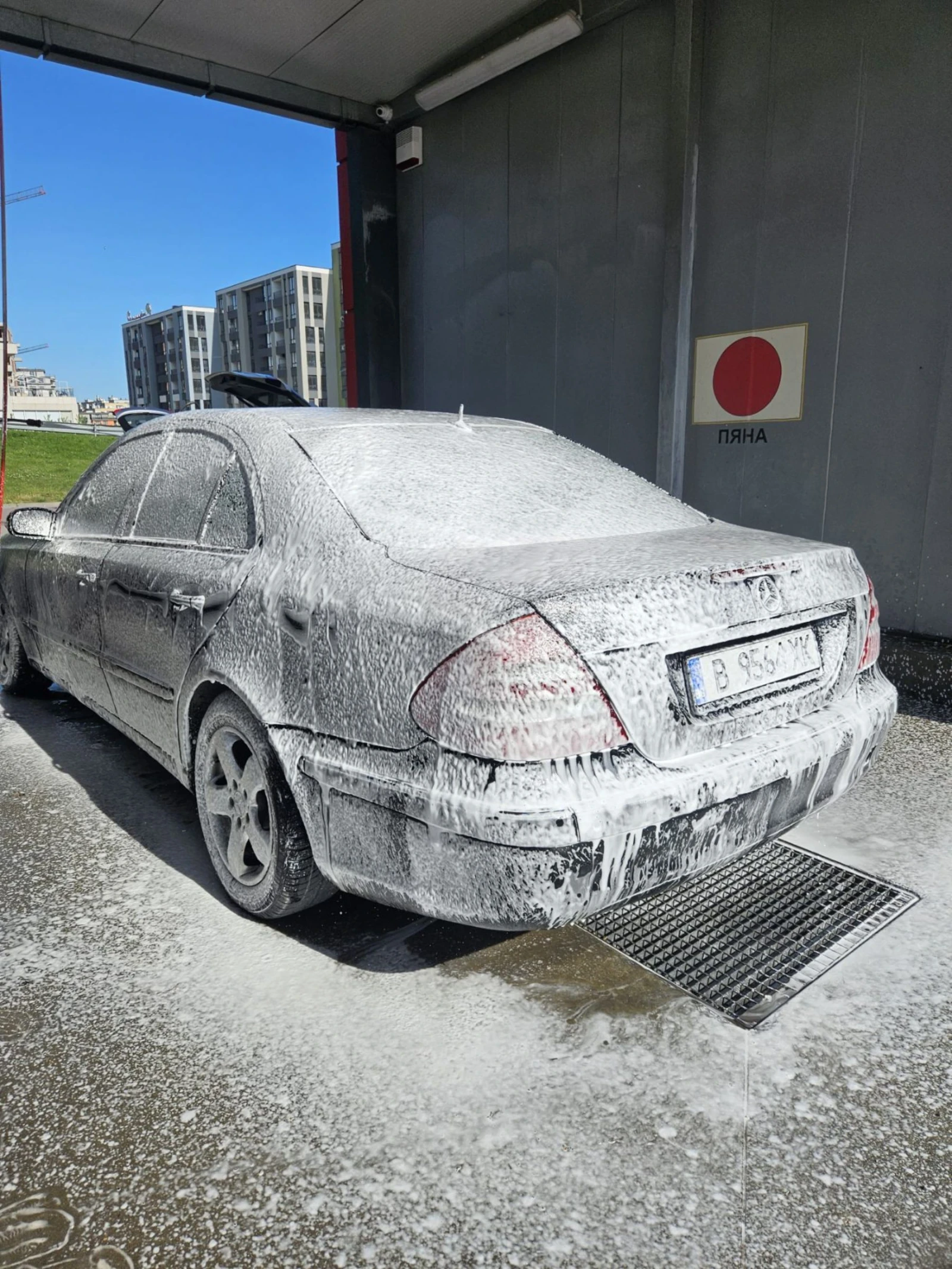 Mercedes-Benz E 220 211, снимка 8 - Автомобили и джипове - 55165429