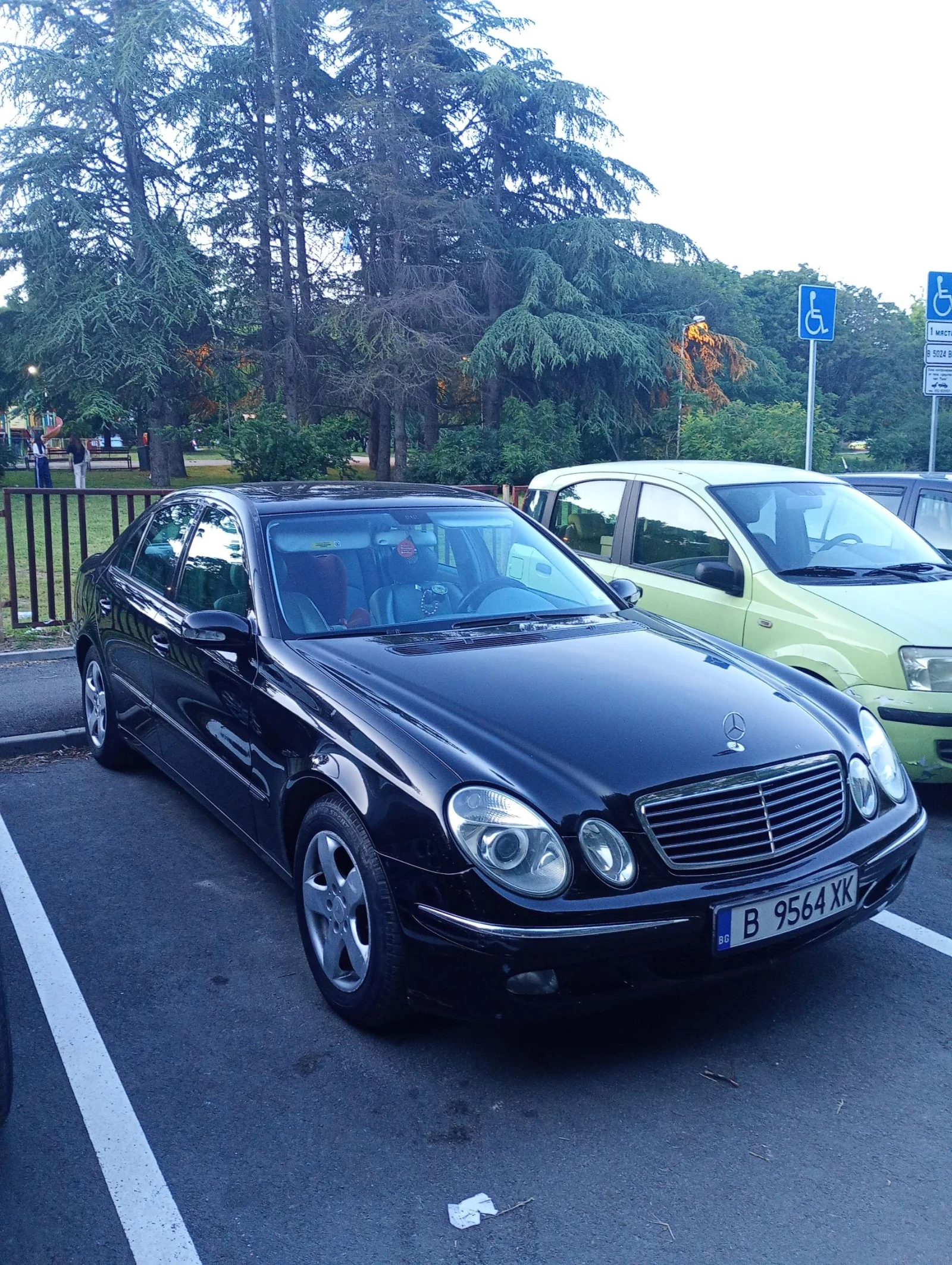 Mercedes-Benz E 220 211