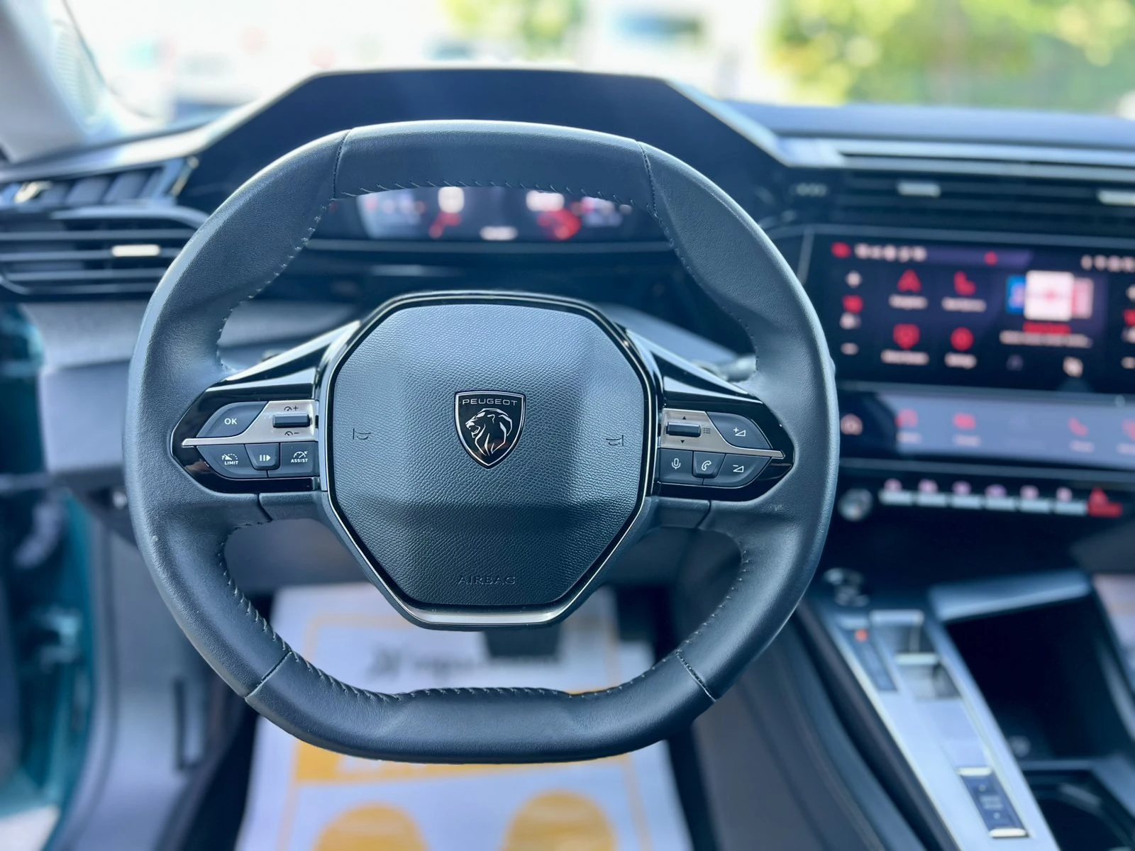 Peugeot 308 SW ALLURE / 1.5 BlueHDi / 130 �.�. / EAT8 / AGR | Mobile.bg � ����������� 12