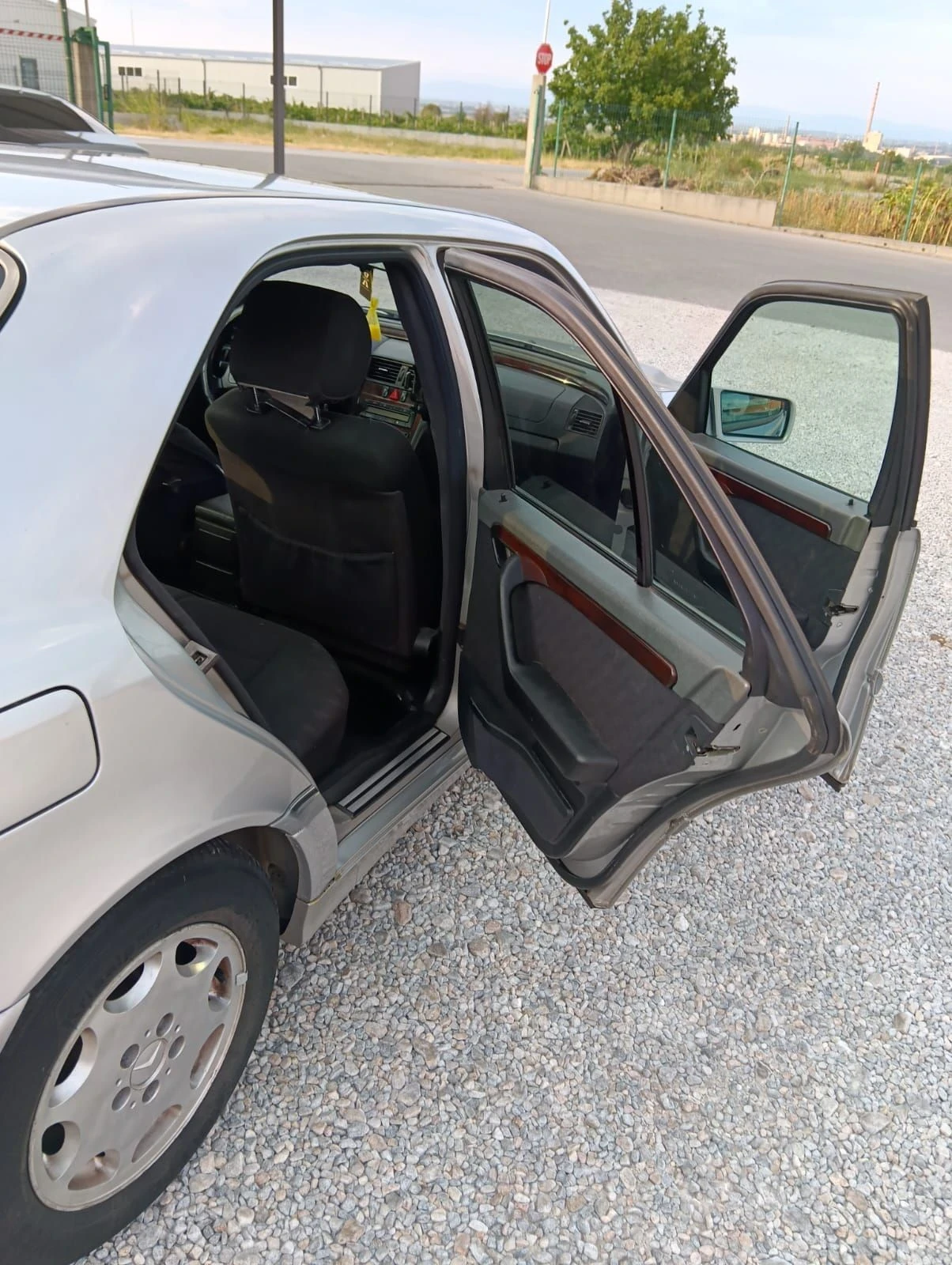 Mercedes-Benz C 250 250D, снимка 13 - Автомобили и джипове - 55618437