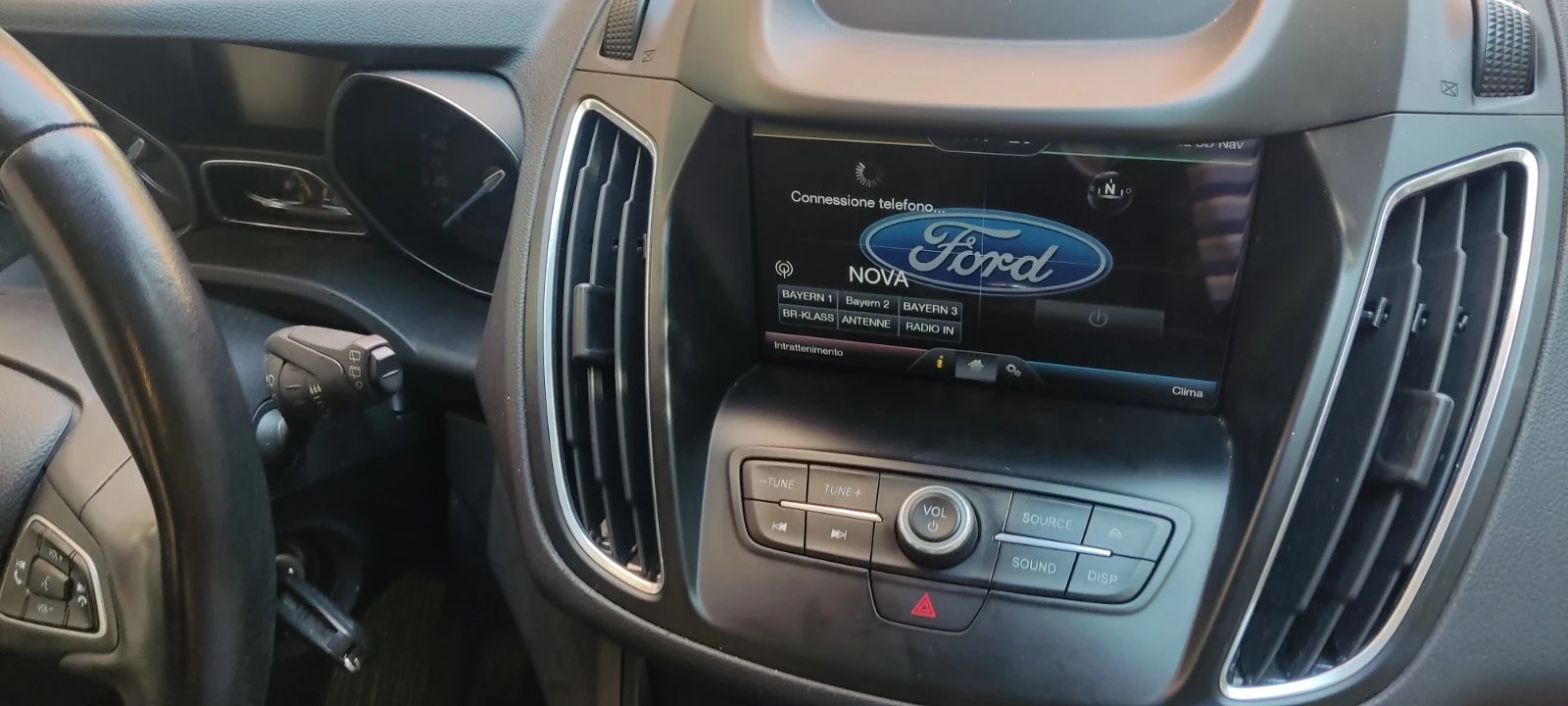 Ford C-max 1.0i Ecoboost, снимка 15 - Автомобили и джипове - 55657793