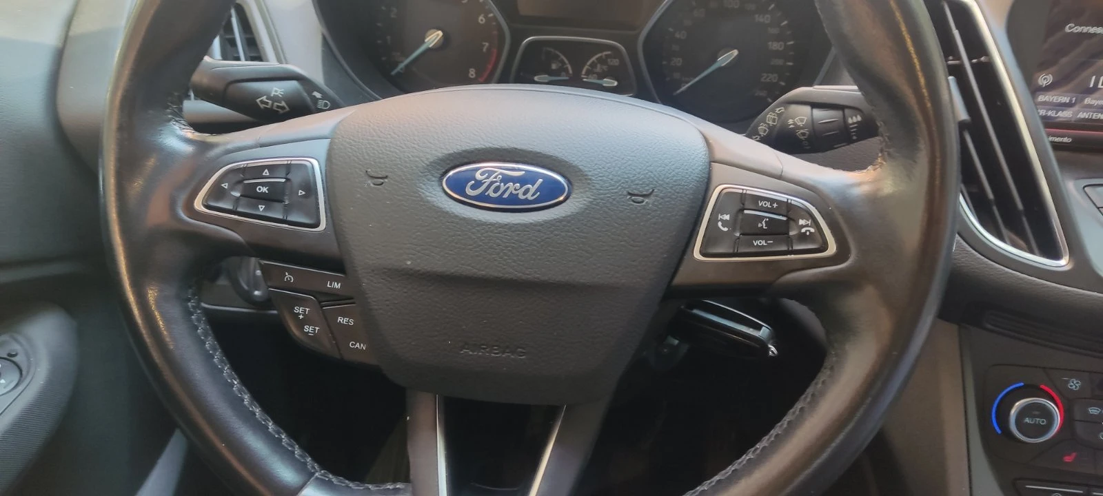 Ford C-max 1.0i Ecoboost, снимка 14 - Автомобили и джипове - 55657793