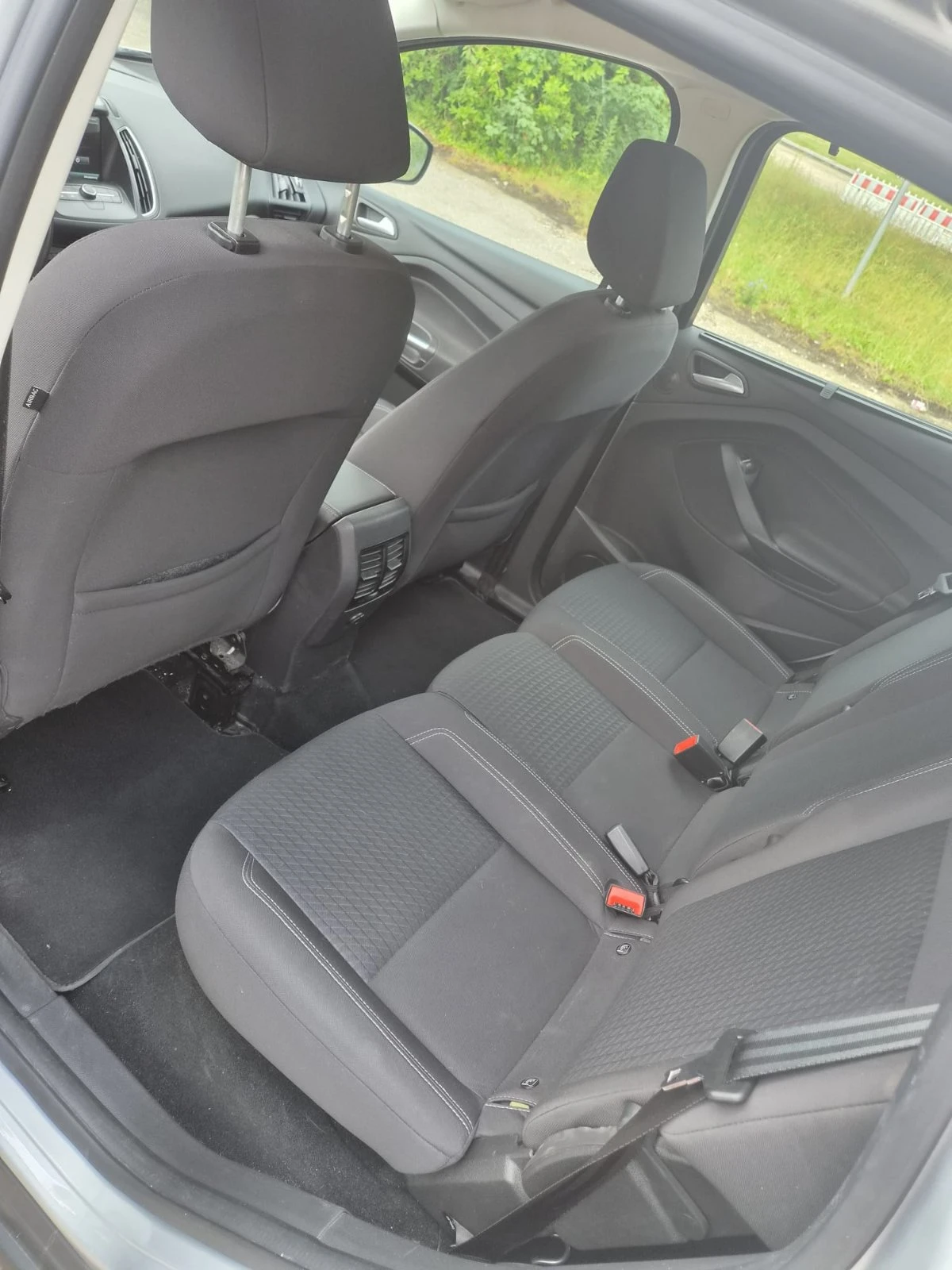 Ford C-max 1.0i Ecoboost, снимка 9 - Автомобили и джипове - 55657793