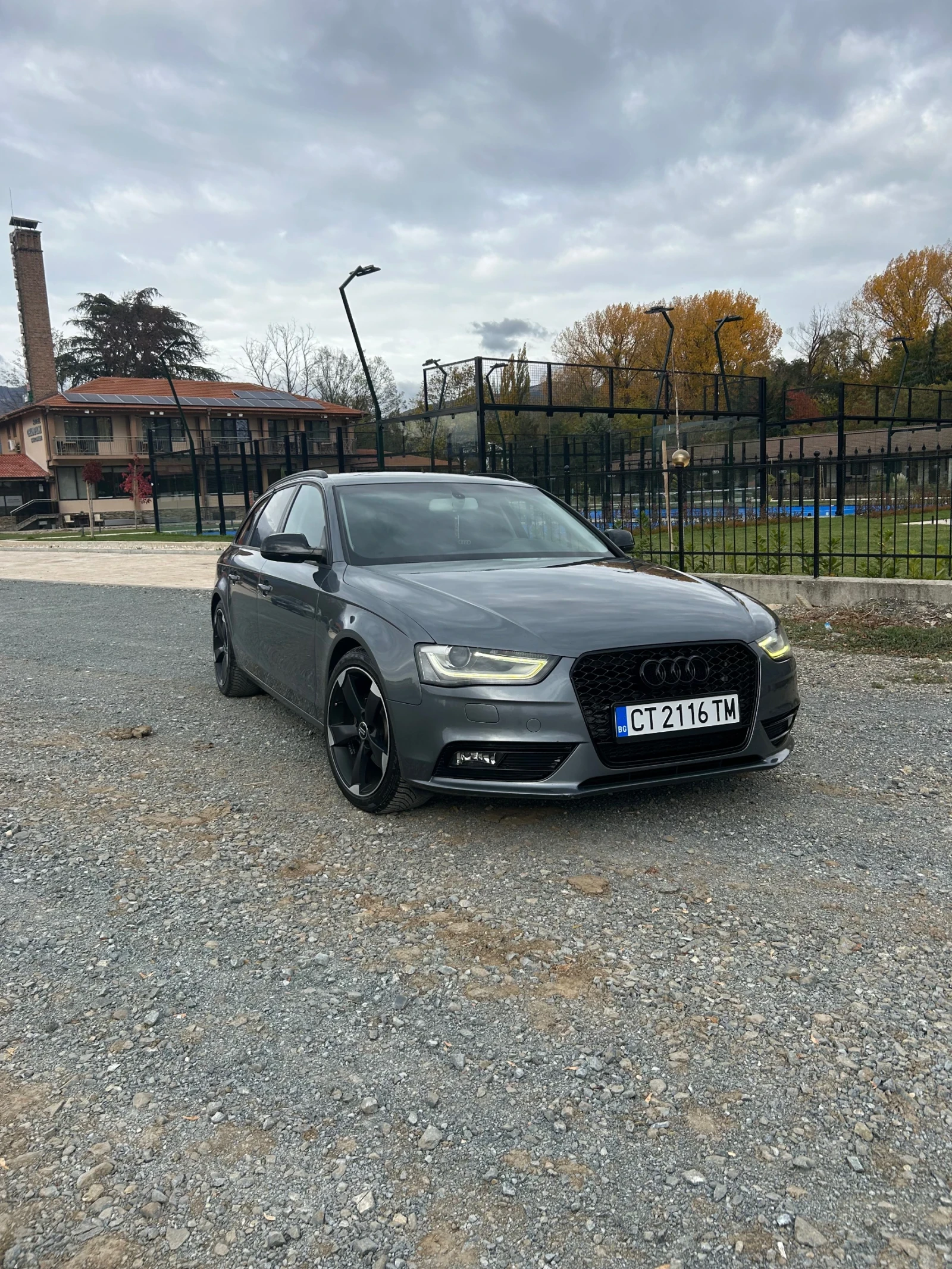 Audi A4, снимка 2 - Автомобили и джипове - 56727012