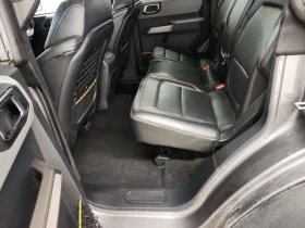 Ford Bronco * BADLANDS * CARFAX * БЕЗ ПЪРВОНАЧАЛНА ВНОСКА, снимка 12