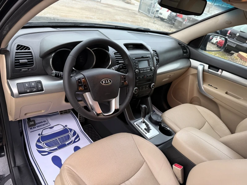 Kia Sorento 2.2CRDI-197PS-4X4-Aut, снимка 10 - Автомобили и джипове - 48603479