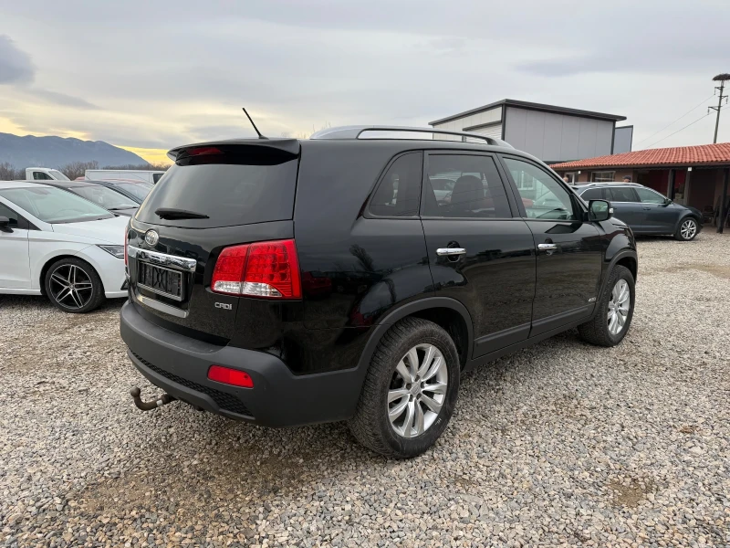 Kia Sorento 2.2CRDI-197PS-4X4-Aut, снимка 5 - Автомобили и джипове - 48603479