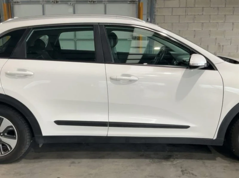 Kia Niro 1.6 Drive Hybrid , снимка 8 - Автомобили и джипове - 52675097