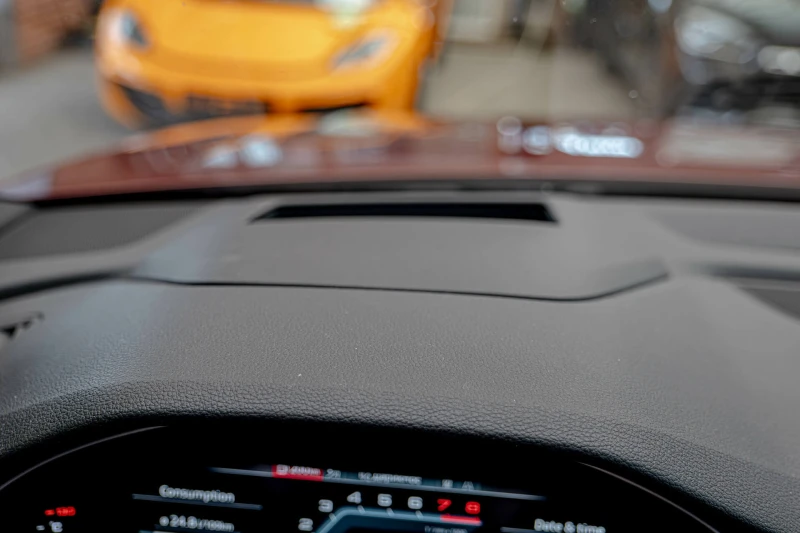 Audi SQ8 4.0TFSI/Virtual/Audi Drive select/HuD/Ambient plus - 124900 лв. - 97591964 | Car24.bg
