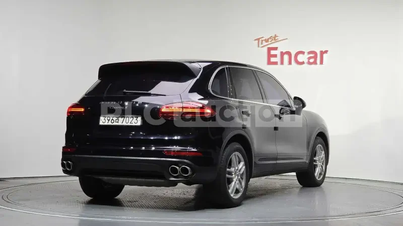 Porsche Cayenne S| КАМЕРА| ВКЛЮЧЕН ТЕХНОТЕСТ, снимка 3 - Автомобили и джипове - 54432172