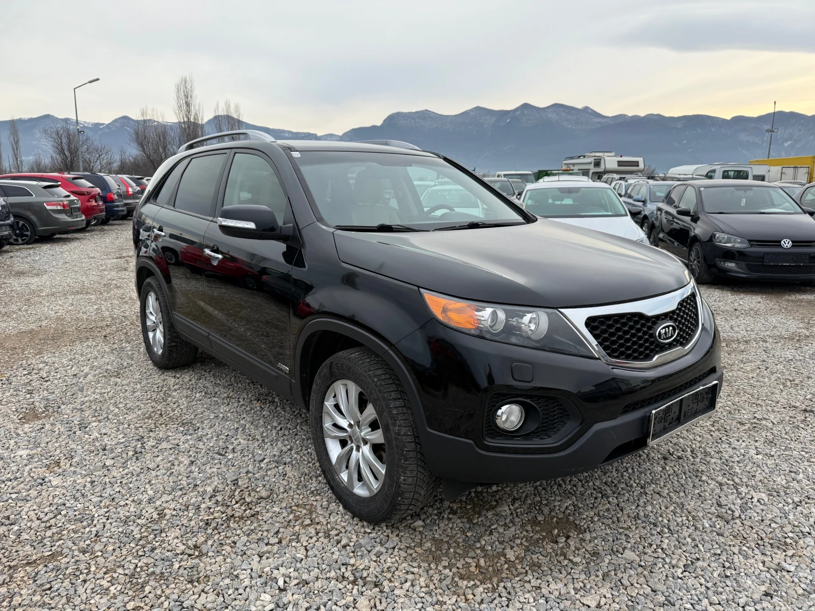 Kia Sorento 2.2CRDI-197PS-4X4-Aut - изображение 3