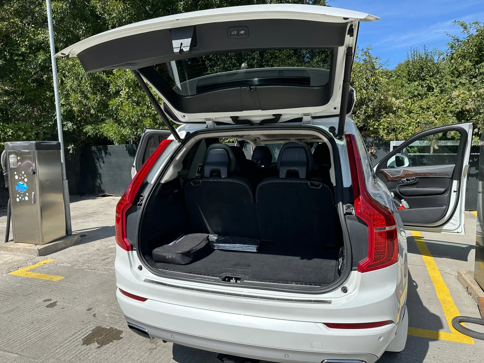 Volvo Xc90 T8 407к.с. Plug-in Hybrid , снимка 5 - Автомобили и джипове - 48811480