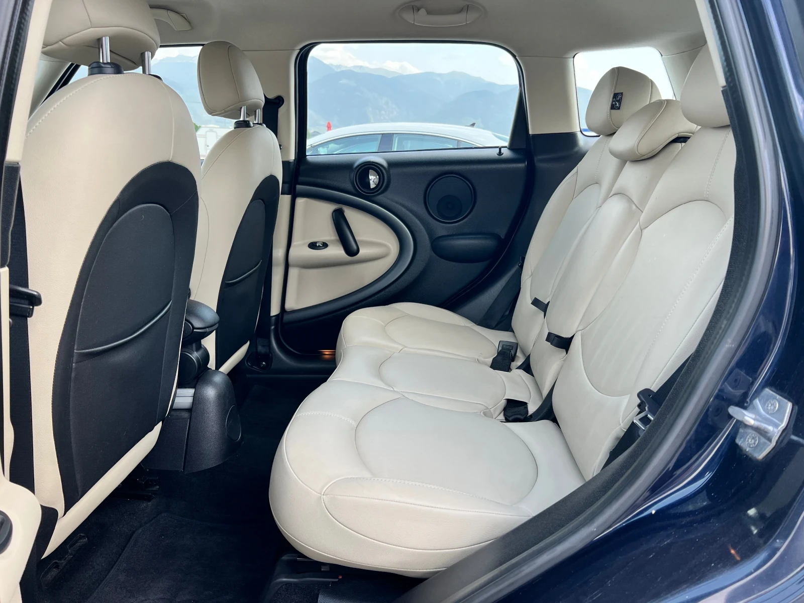 Mini Countryman 2.0D-SD-ALL4 - изображение 10