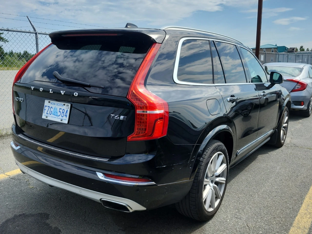 Volvo Xc90 CARFAX* АВТОФИНАНСИРАНЕ БЕЗ ПЪРВОНАЧАЛНА ВНОСКА - изображение 3