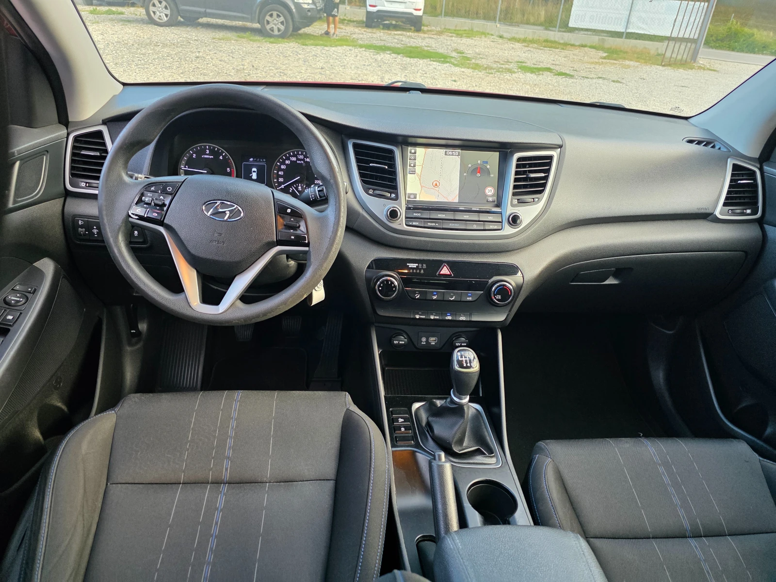 Hyundai Tucson 1.7NAVI | Mobile.bg   12