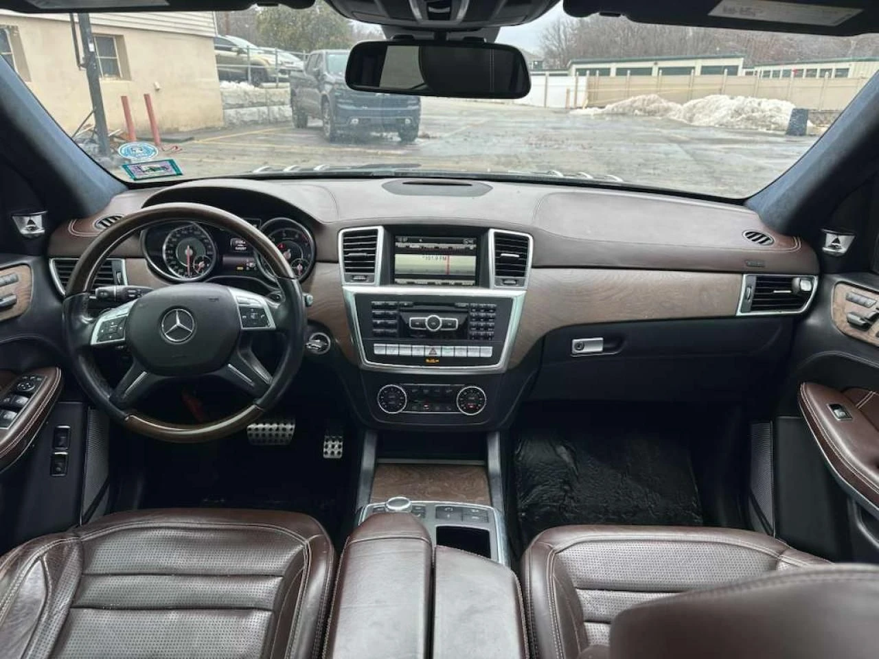 Mercedes-Benz GL 63 AMG  - изображение 6