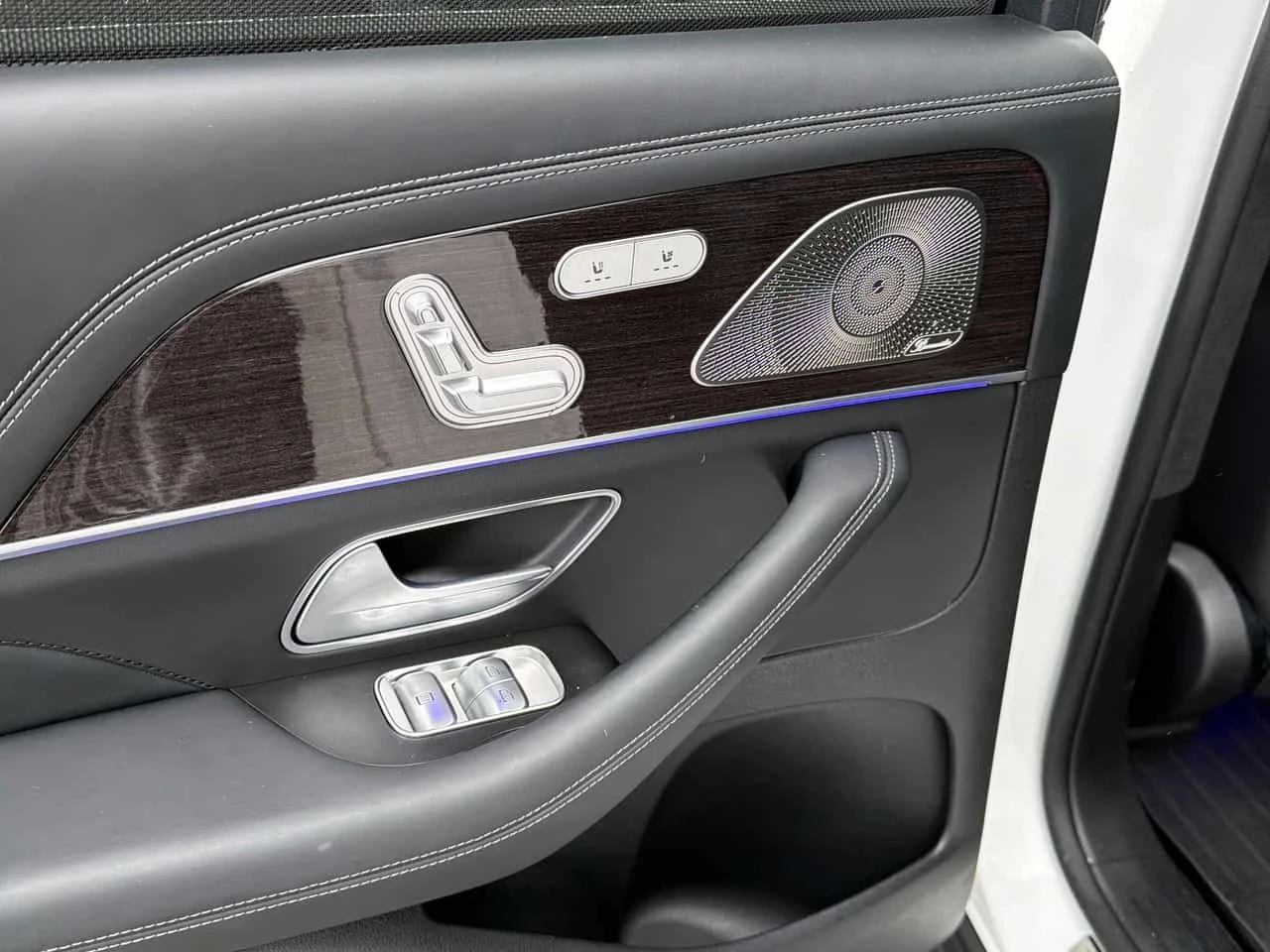 Mercedes-Benz GLS * AMG 63 * ПОДГРЕВ* KEYLESS* ПАНО*  - изображение 9