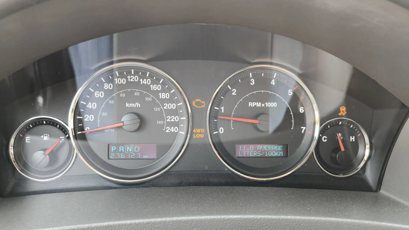 Jeep Grand cherokee 3.0 CRD Overland QD2 , снимка 12 - Автомобили и джипове - 53724169