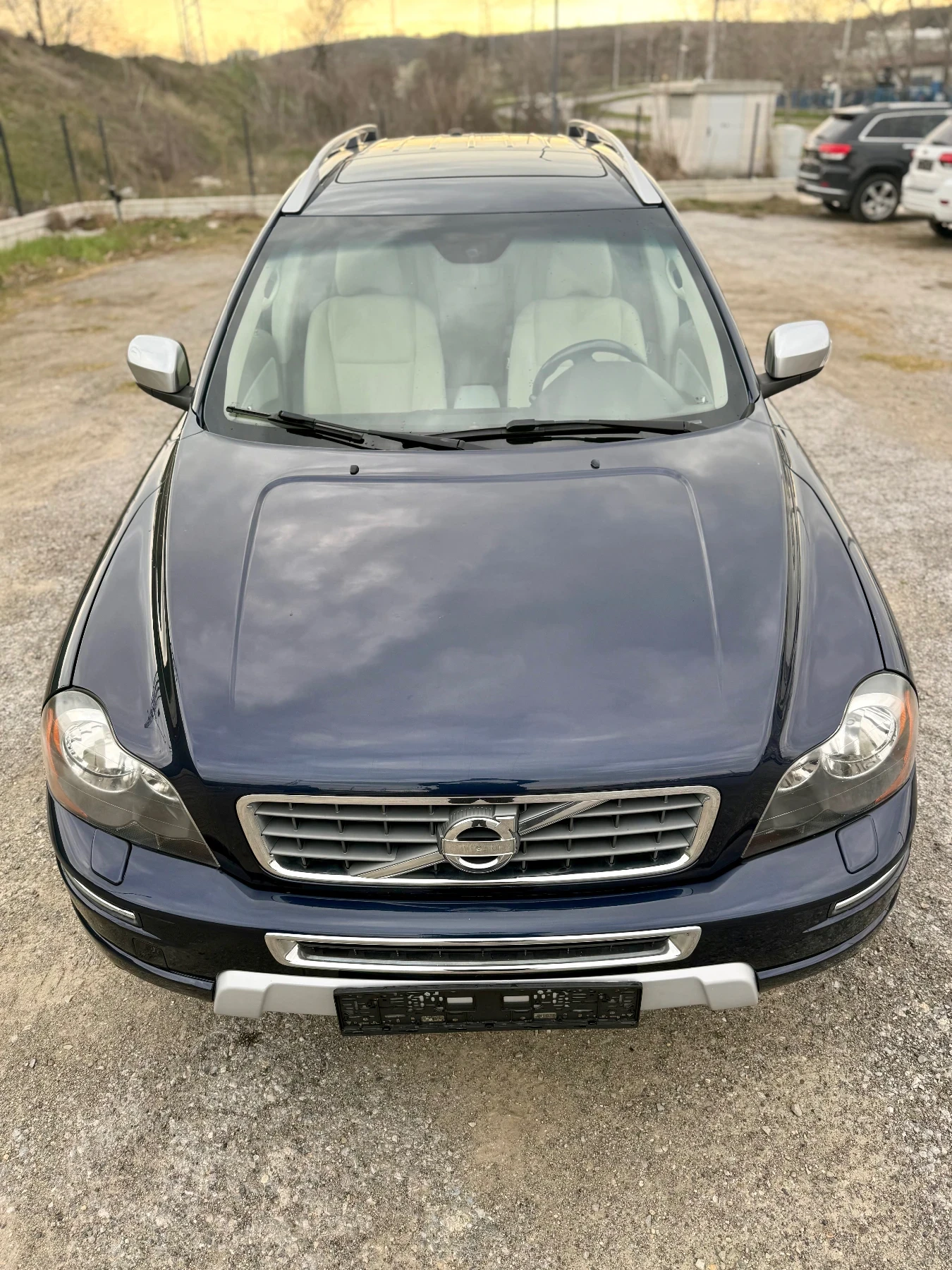 Volvo Xc90 3.2i 4x4 7 места перфектен, снимка 9 - Автомобили и джипове - 53999371