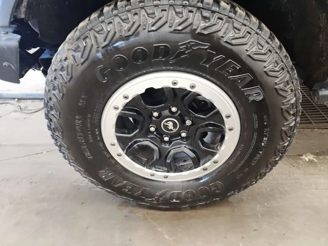 Ford Bronco * BADLANDS * CARFAX * БЕЗ ПЪРВОНАЧАЛНА ВНОСКА, снимка 6 - Автомобили и джипове - 54111301